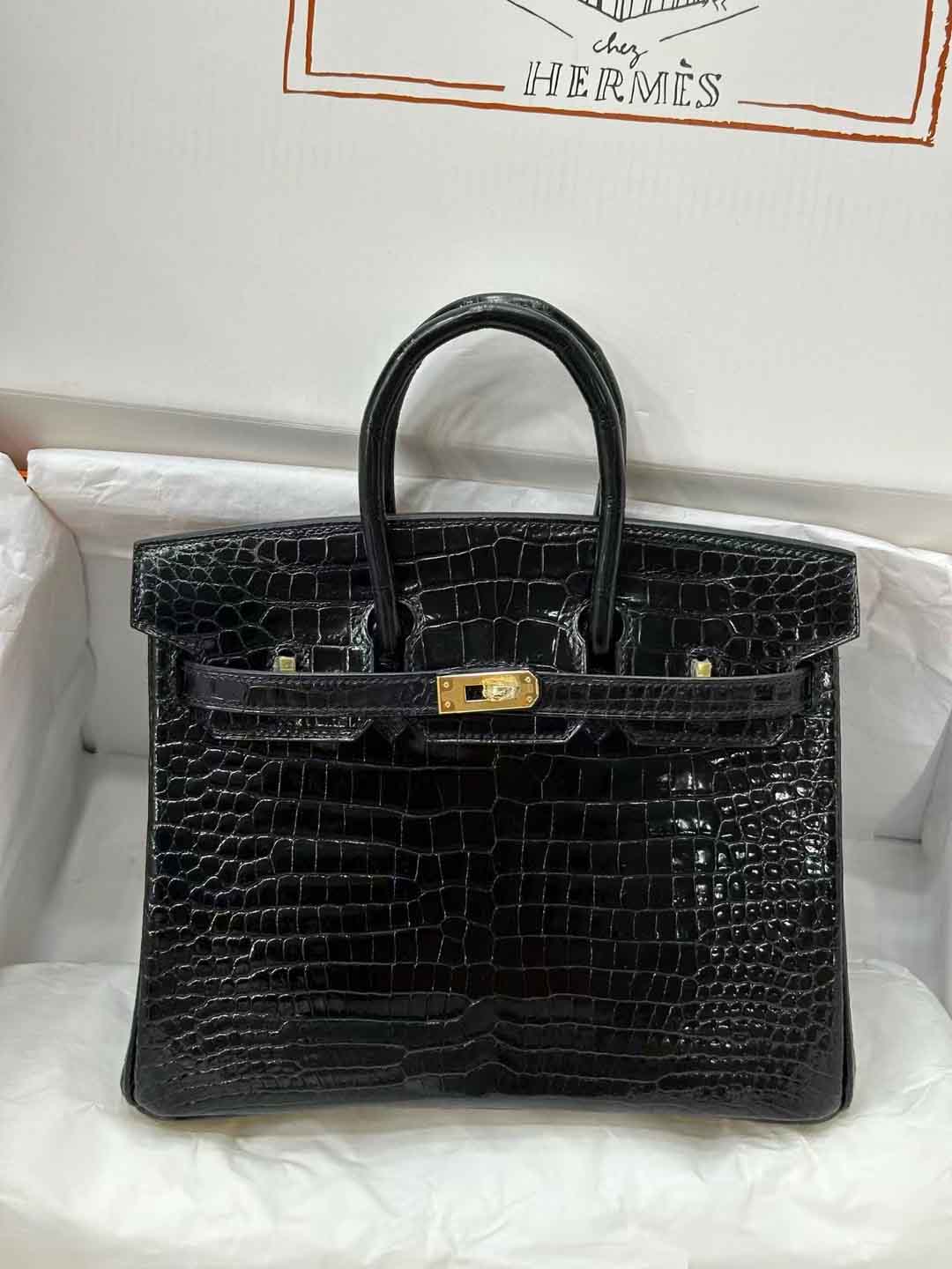 25cm 黑金休闲包