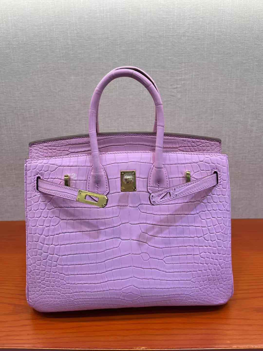 雾面湾鳄鳄鱼皮