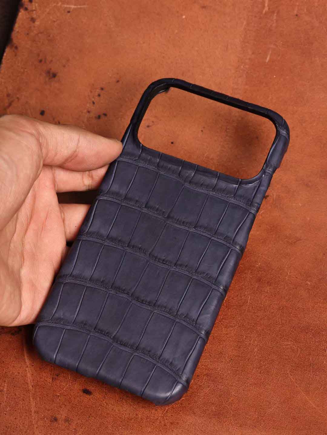 iPhone鳄鱼皮手机壳